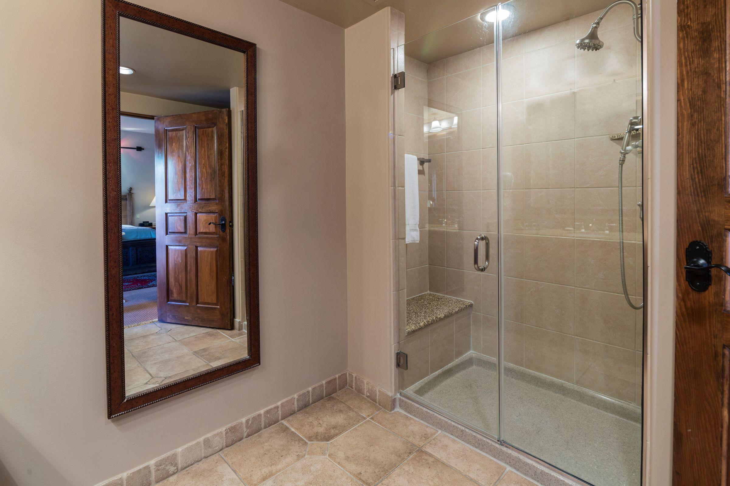 Hotel The Hacienda & 5*