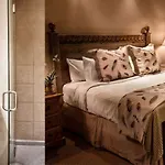 Hotel The Hacienda & 5*