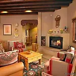 Hotel The Hacienda &
