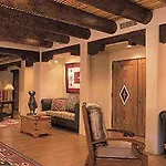 Hotel The Hacienda &