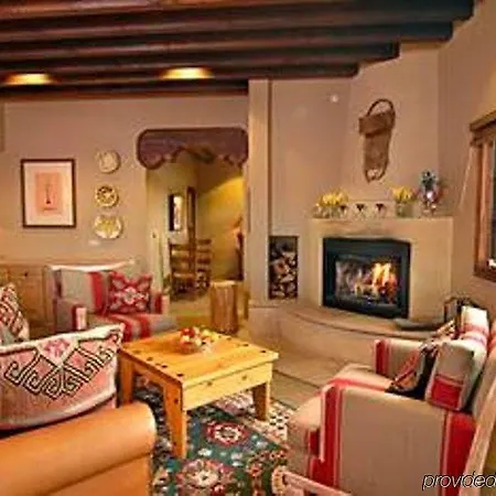 Hotel The Hacienda &