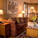 The Hacienda & 5*